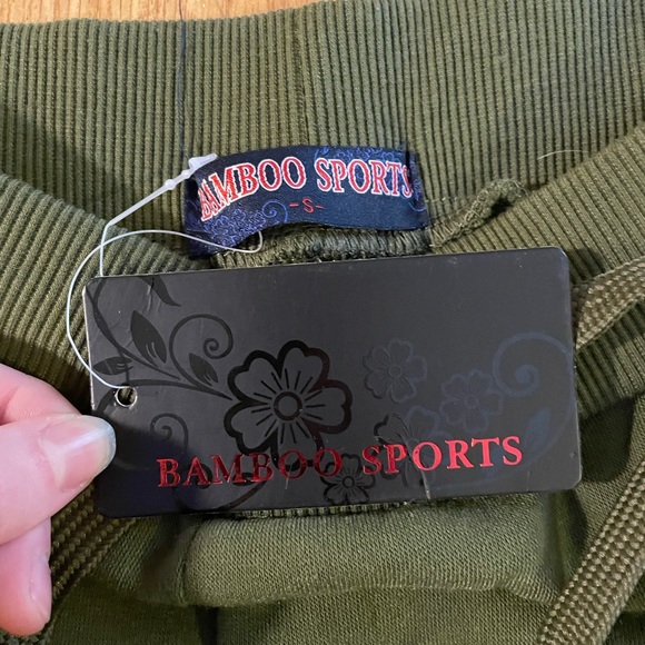 Green striped joggers/sweatpants - Picture 2 of 4